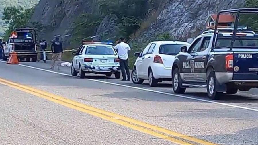 Dos migrantes ecuatorianos mueren en accidente carretero en Oaxaca