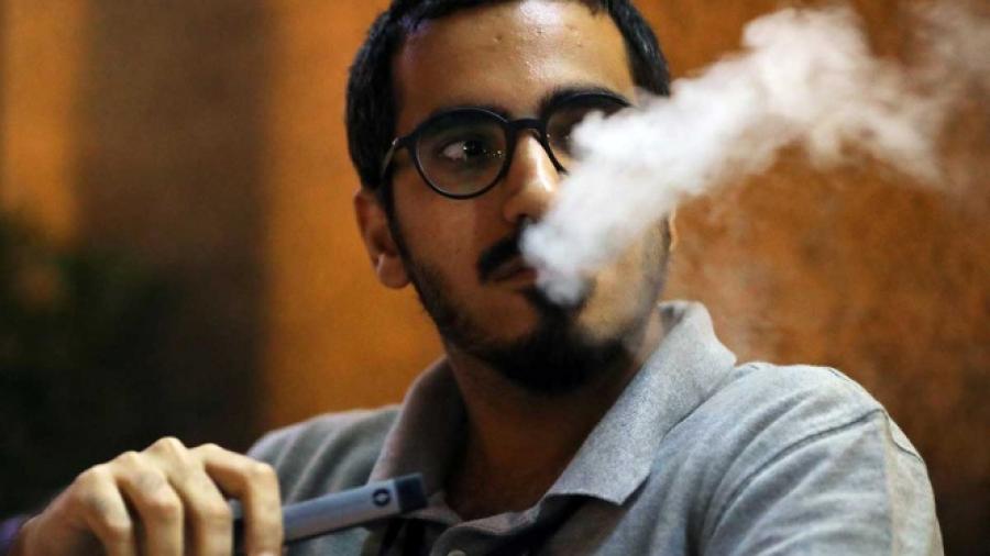 India prohíbe los cigarrillos electrónicos