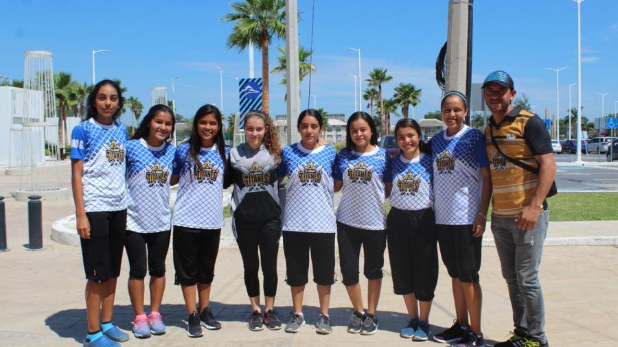 Titanes se mide a selección femenil Sub-17