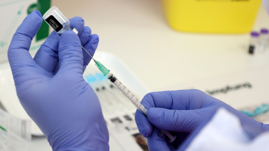 Ofrecen hospitales privados vacuna contra Covid