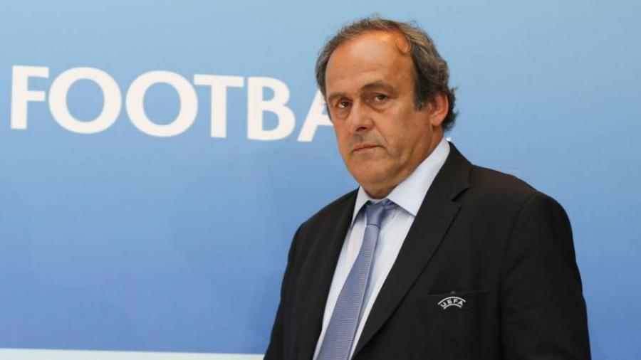 Detienen a Michel Platini en Francia