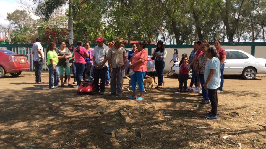 Habitantes sufren s&iacute;ntomas de contaminaci&oacute;n de Tersa