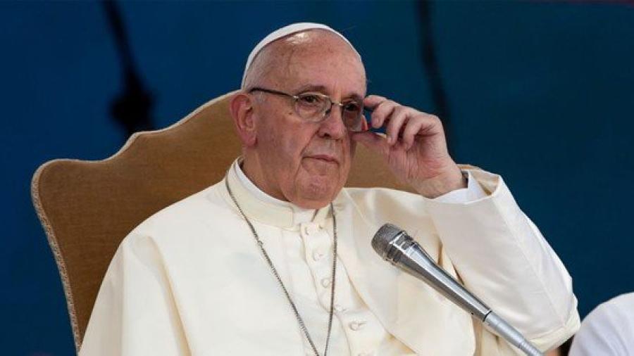 Insta el Papa Francisco a padres cuestionar a los hijos
