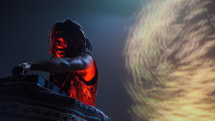 Flying Lotus cancela su participación en el NRML