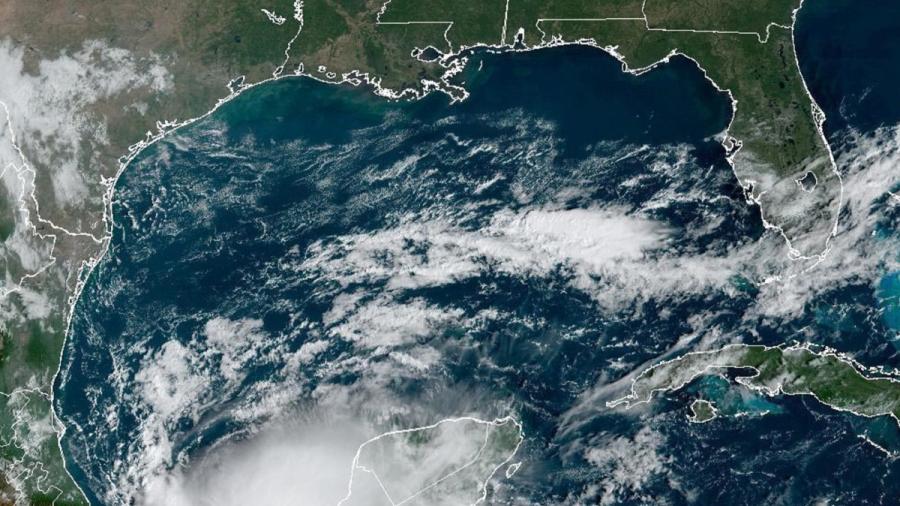 "Karl" pierde fuerza y se convierte en un ciclón postropical