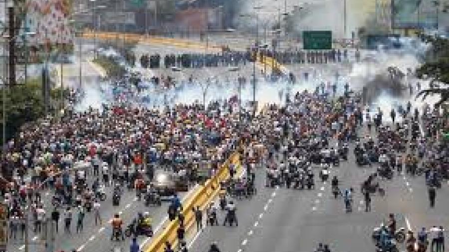 Número de víctimas fallecidas durante protestas en Venezuela sube a 86 