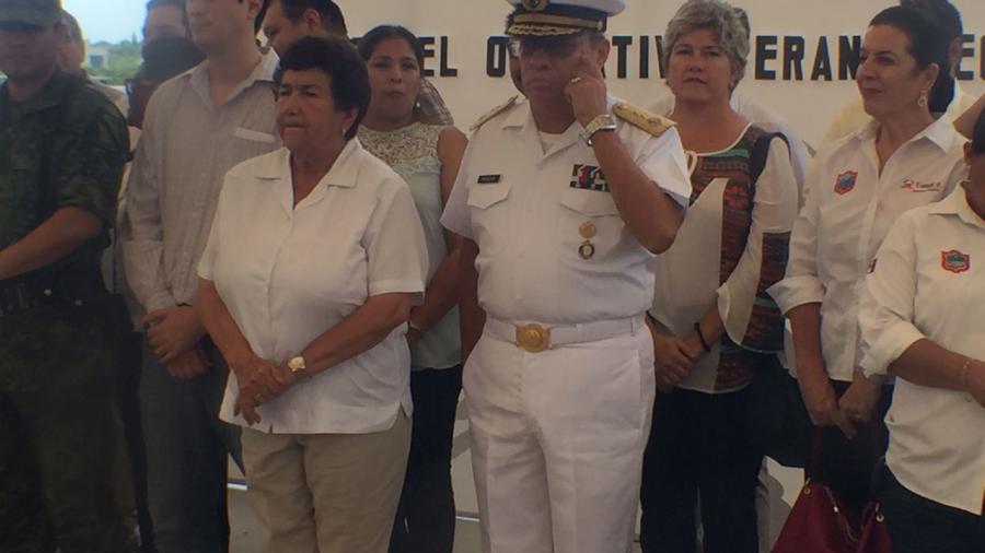 Reconoce Alcaldesa trabajo del Comandante de la Armada de México