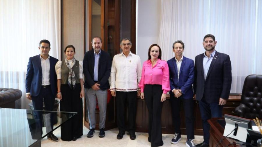 Presentan empresarios al gobernador mega proyecto inmobiliario y comercial para NLD