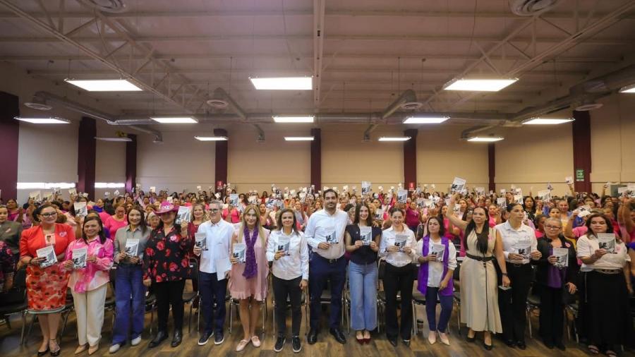 Celebran mujeres Asamblea ‘Voces por la Igualdad y Contra las Violencias’
