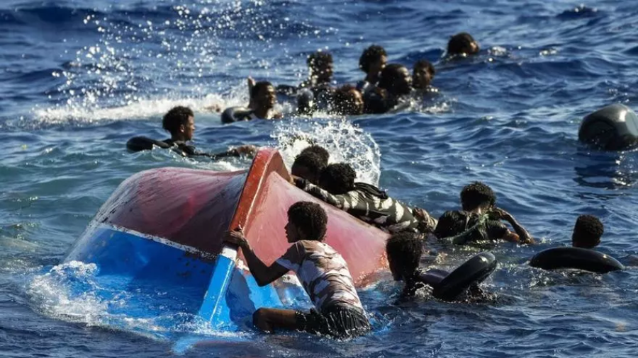 Al menos 34 migrantes desaparecidos en un naufragio frente a Túnez