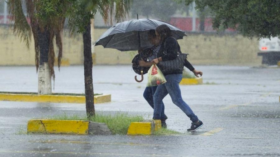 Tormenta tropical 'Karl' ocasionará lluvias puntuales intensas en zonas de Veracruz, Tabasco y Chiapas