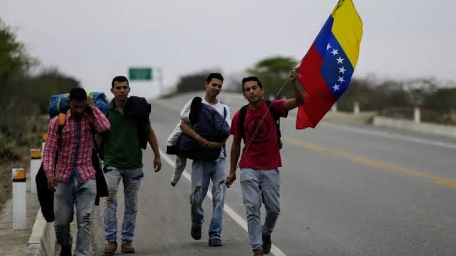 Estados Unidos concede permiso migratorio a 320 mil venezolanos