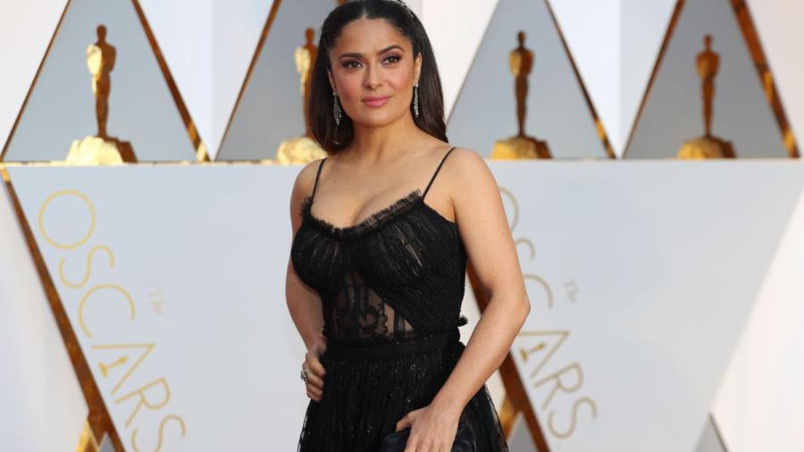 Salma Hayek arremete contra Trump