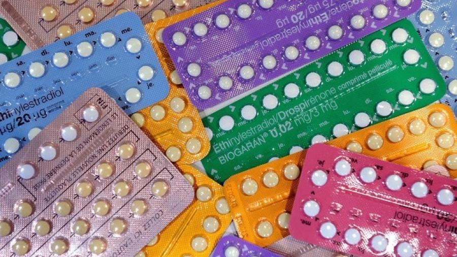 Francia regalará anticonceptivos a mujeres menores de 25 años