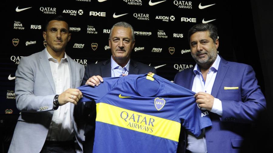 Gustavo Alfaro es el nuevo director técnico de Boca