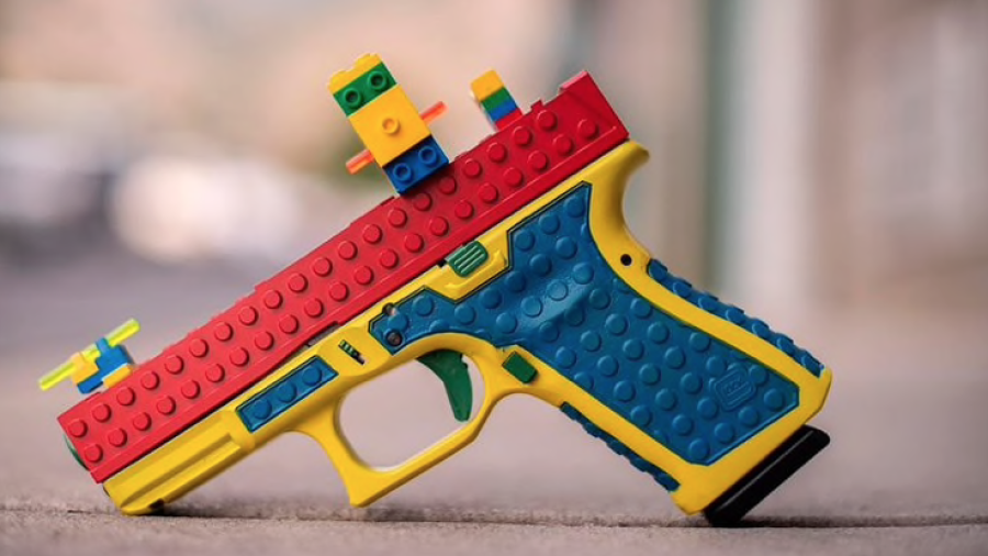 Pistola que se asemeja a un juguete Lego desata polémica en EU