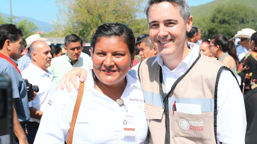 Continúan entregando tarjetas sin fondos en Tamaulipas
