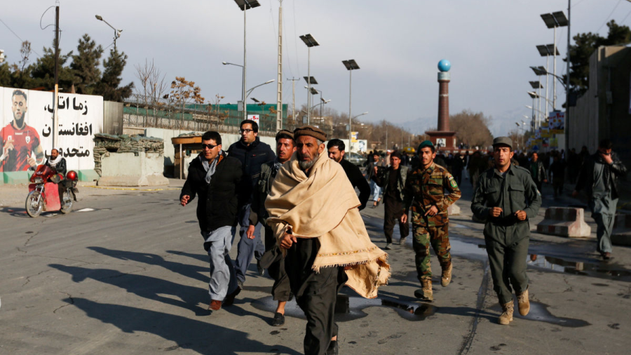 Ataque contra hospital en Afganistán deja al menos Al menos 30 muertos 