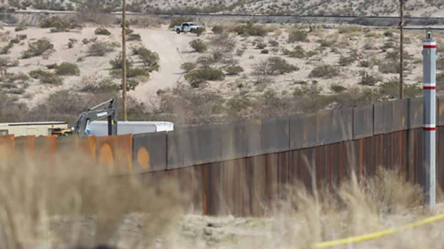Muro fronterizo tiene que ser aprobado por el Senado Mexicano 