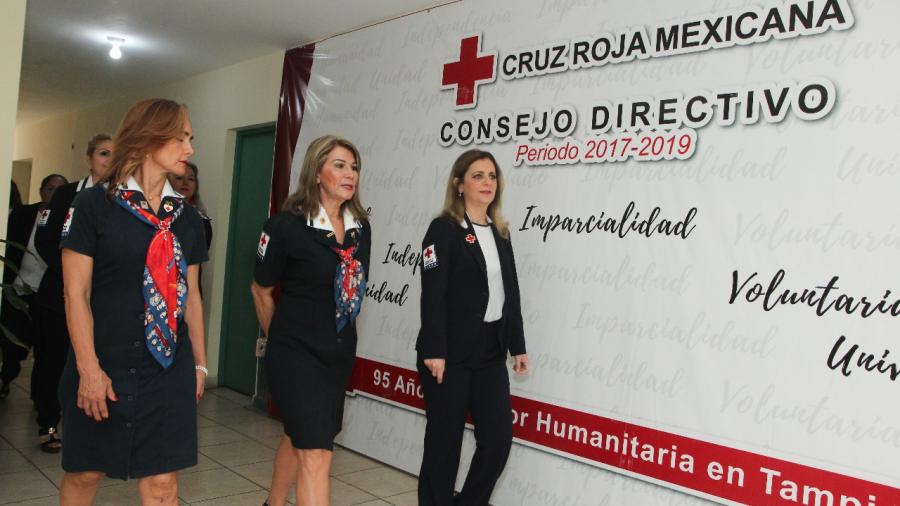 Distingue Cruz Roja a Aída Feres de Nader Como su Presidenta Honoraria