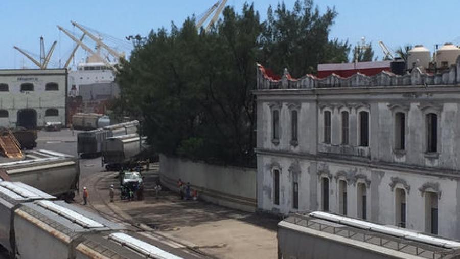 Descarrila tren en Puerto de Veracruz por lluvias