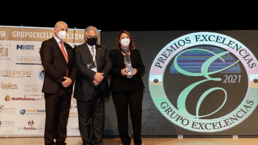 Tamaulipas recibe premio por la aplicación “Compra Tam”, dentro de la FITUR Madrid 2022