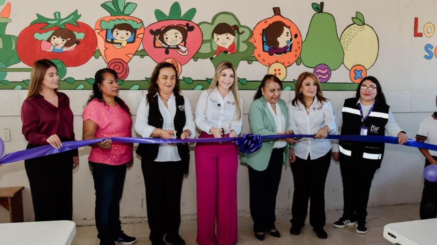 Entrega DIF equipamiento para el programa desayunos escolares