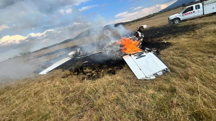 Aeronave se desploma en Purépero, Michoacán; reportan cinco heridos de gravedad