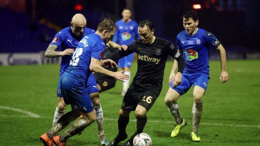 West Ham derrota 1-0 a Stockport en la Copa FA
