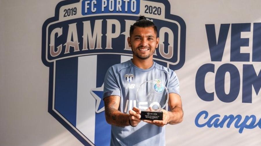 Jesús 'Tecatito' Corona fue nombrado MVP de la Liga de Portugal