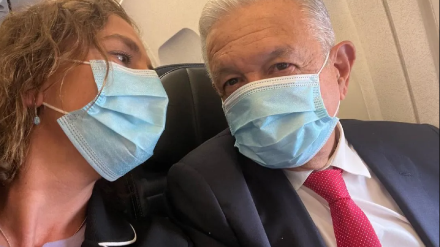 Parte AMLO rumbo a Estados Unidos para su reunión con Joe Biden 