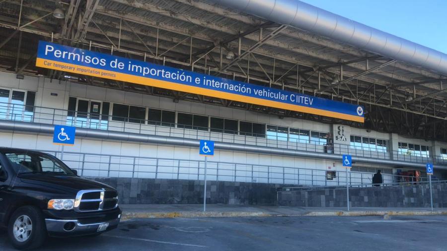 Banjército detiene importaciones de autos usados
