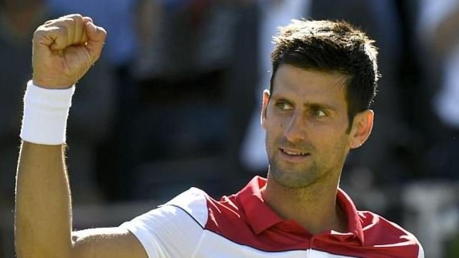 Novak Djokovic se perfila favorito del Torneo de Queens