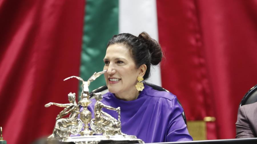 Las mujeres sabemos hacer política de la buena: Kenia López Rabadán