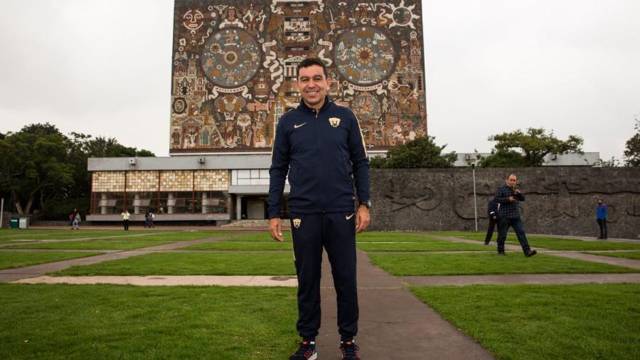 David Patiño es ratificado como DT de los Pumas