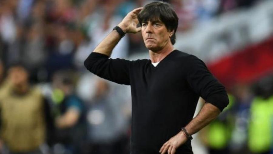 Piden renuncia de Löw tras la derrota ante Macedonia