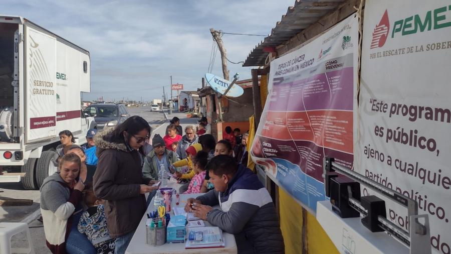 Beneficia Brigada Médica Móvil de Pemex a 350 habitantes  de la Playa Bagdad: Secretaría de Salud Municipal