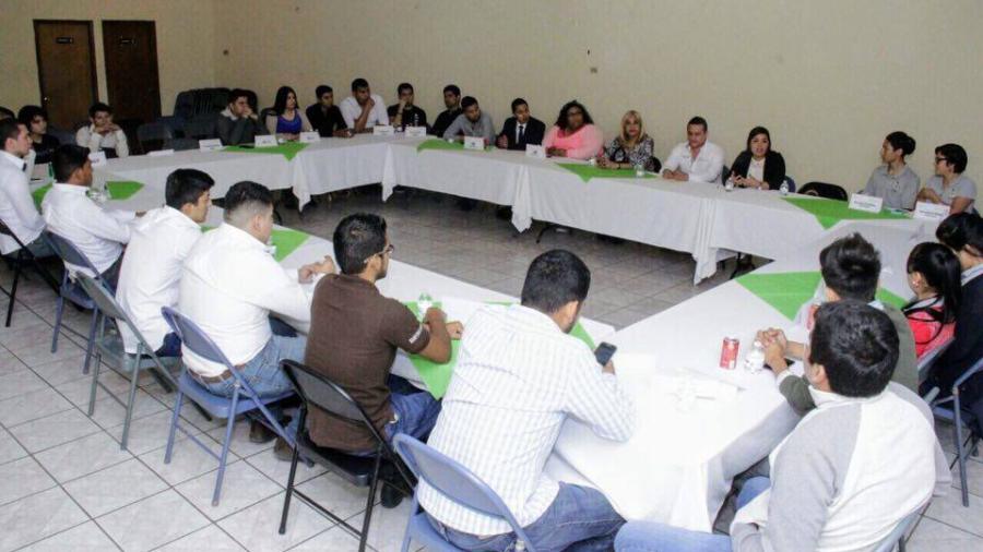 Jóvenes aportan al desarrollo de Matamoros  