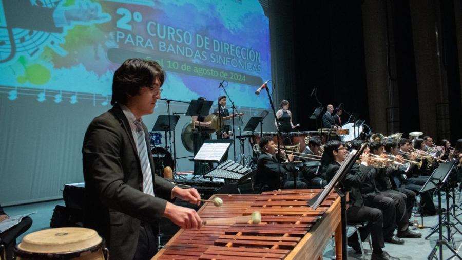 Refuerza Alcalde Carlos Peña Ortiz su compromiso con la cultura musical