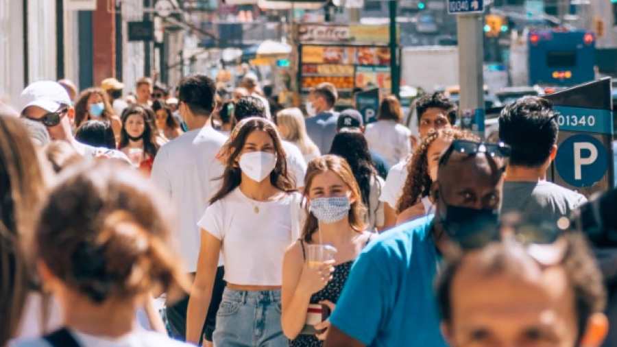 OMS asegura que el fin de la pandemia ya está a la vista