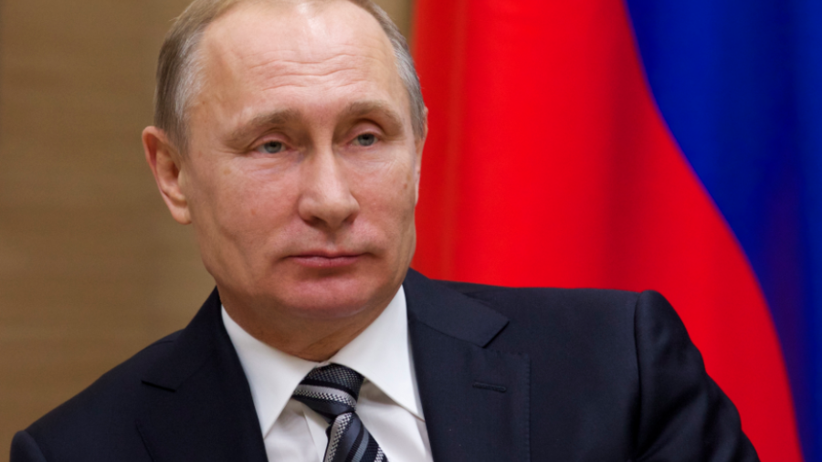 EU publica lista negra de rusos allegados a Putin