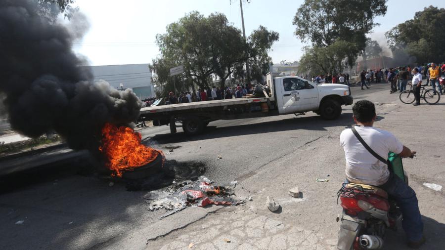 Diputados perredistas refrendan respaldo a protestas por el 'gasolinazo'