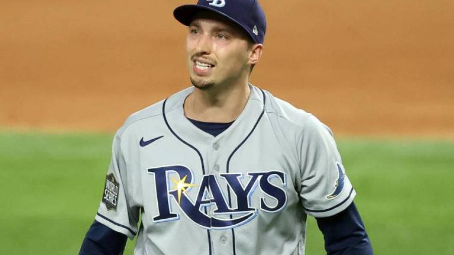 Blake Snell ficha por los Padres de San Diego