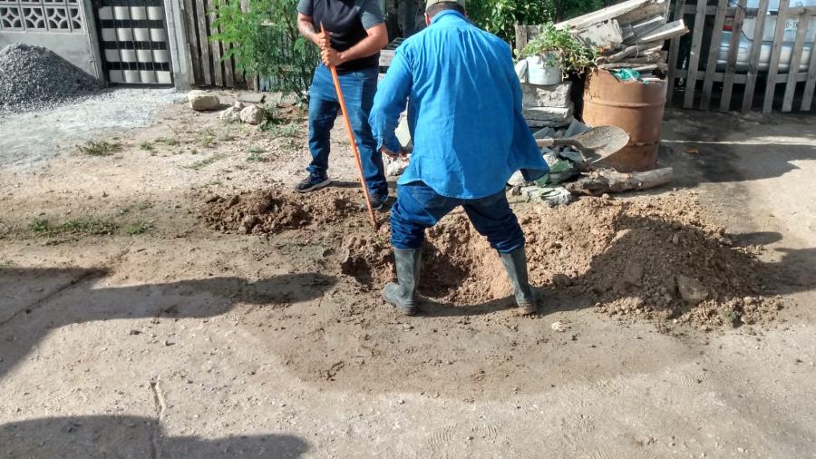 Beneficia COMAPA a diferentes sectores con reparación de fugas de agua potable