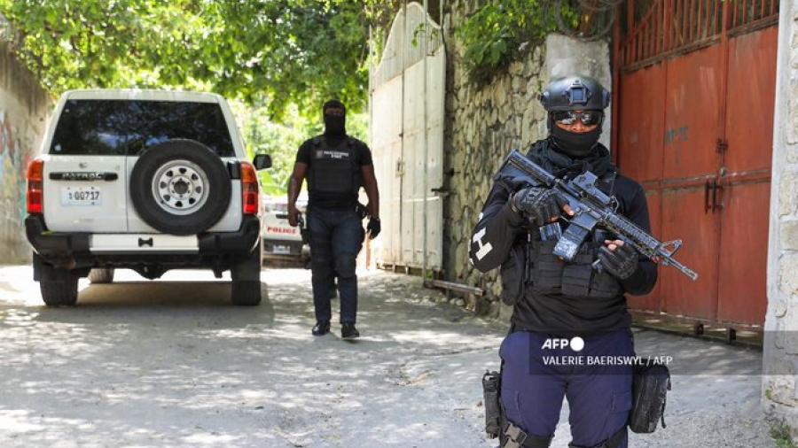 Policía de Haití intercepta a dos presuntos asesinos del presidente Jovenel Moise; otros cuatro fueron abatidos