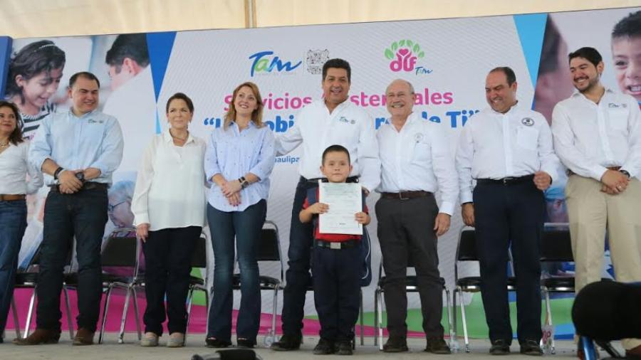 Gobierno brinda programas y servicios para familias tamaulipecas