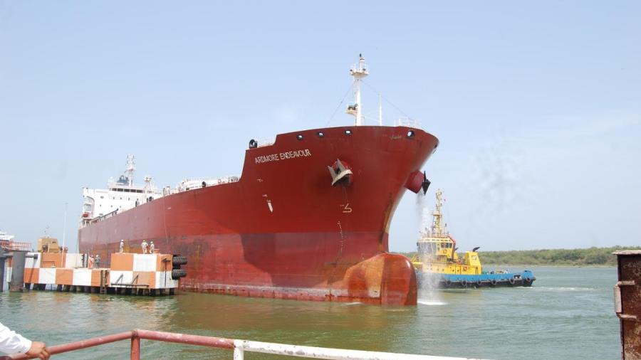 El CERENAV de Pemex recibe primer Buque-Tanque de empresa privada