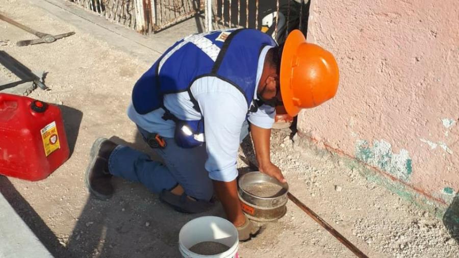 Habitantes de la Fernández Gómez reciben andador solicitado 