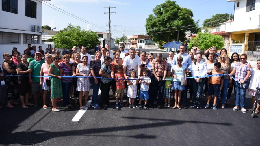 Entrega Chucho Nader Nuevas Obras de Pavimentación en Infonavit