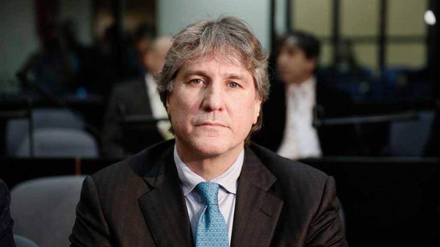 Detienen a Amado Boudou